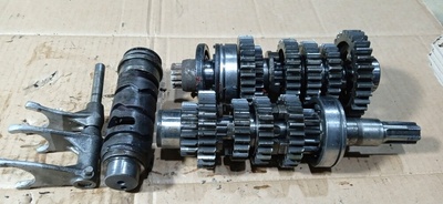 Кпп suzuki gs 500 wodziki в сборе