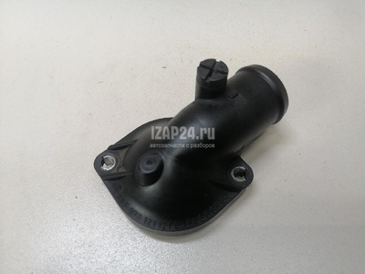 076121121C Крышка термостата VAG Crafter (2006 - 2016)