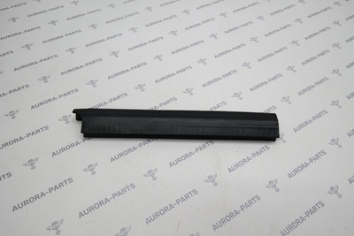 LR034448 Уплотнитель капота LH Land Rover Range Rover Sport L494 2013