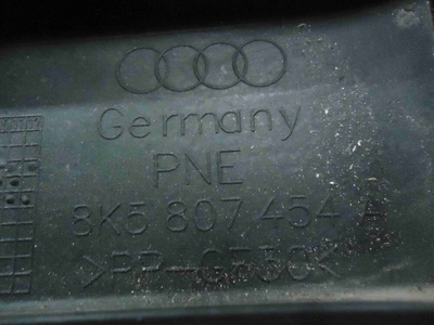 8K5807454A Кронштейн крепления бампера заднего Audi A4 2014