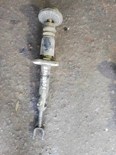8e0413031be Амортизатор передний Audi A4 B6(2000-2005) 2002