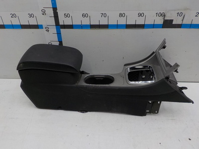 1686368 Консоль между сидениями Ford Mondeo IV 2007-
