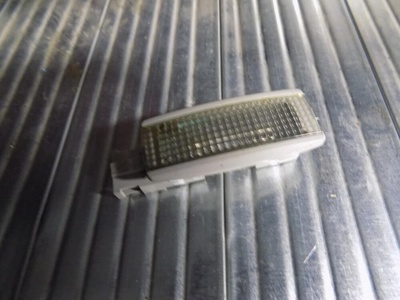 3B0947113 Плафон салонный VW Passat [B5] 2000-2005