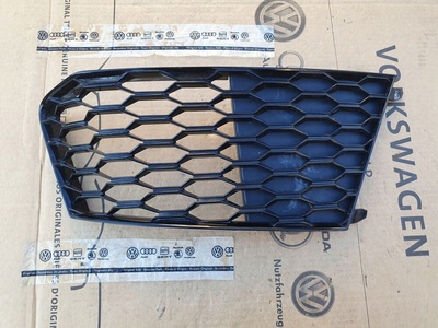 4G0807246A audi rs6 a6 c7 решётка бампера правый