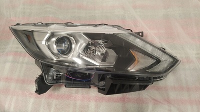 10018015 nissan qashqai ii j11 фара 26010 - 4eh1b