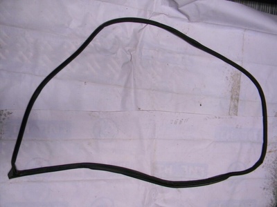 6787212530 Уплотнитель двери TOYOTA Corolla E15 2006-2013