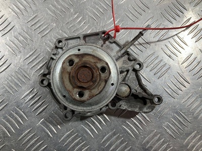 06E121018 Помпа Audi A6 4G/C7 2011 ,K,06E121016CX,06E121016Q,06E121016QX,F,FX,N