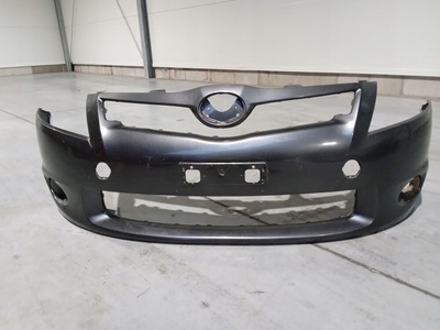 5211902A90 toyota auris рестайлинг 09 - 12 бампер передняя 52119 - 02a90