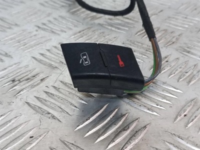 4B1962107B98 Кнопка центрального замка Audi A6 C5 1997-2001 1999