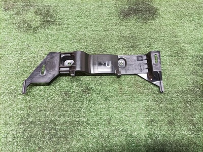 4L0858848 кронштейн (сопут. товар) Audi Q7 2005>