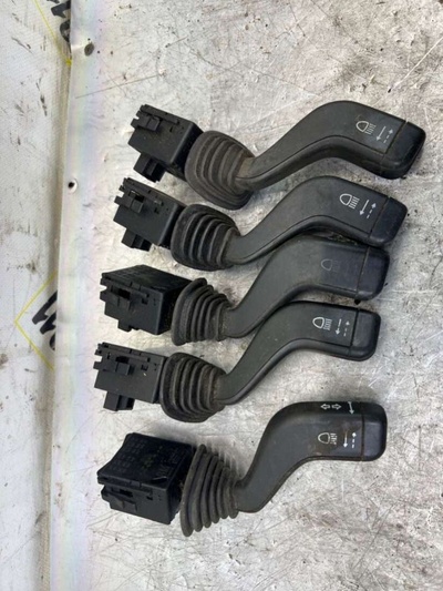 09185413 Переключатель поворотов Opel Corsa C 2002 ,09185414