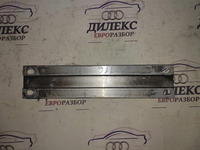 4F0803183 кронштейн Audi A6 (C6 4F) 2004-2011 2010