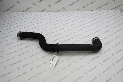 LR060674 Патрубок интеркулера (4.4L DOHC DITC V8 Diesel) Land Rover Range Rover 30DDTX L405 2012