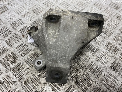 4F0199308L Кронштейн двигателя опорный Audi A6 C6 (2004-2011) 2004