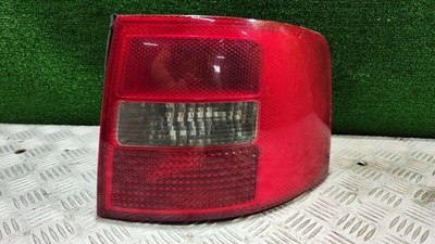 4B9945096F Фонарь задний правый Audi A6 C5 (S6,RS6) 2003