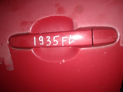 6921112220D0 ручка двери TOYOTA COROLLA RUNX NZE121 69211-12220-D0