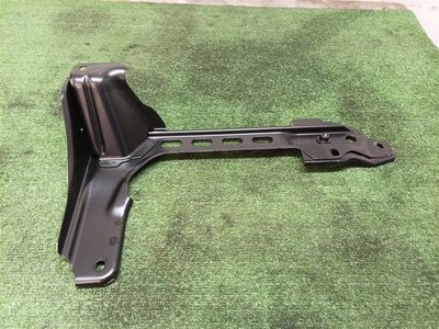 4L0883287B кронштейн (сопут. товар) Audi Q7 2005>