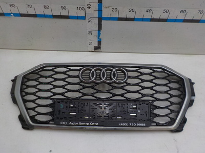83F853651BRN4 Решетка радиатора Audi Q3 2018-