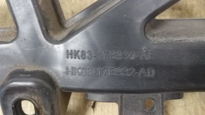 HK8317B930AE Кронштейн крепления бампера заднего справа JAGUAR F-PACE X761 2017