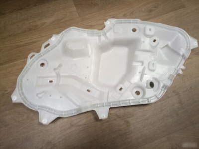 6783260120 Внутренний щит двери Lexus LX600 67832-60120,