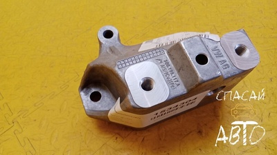 5Q0199117A Кронштейн КПП Skoda Octavia (A7) 2013-