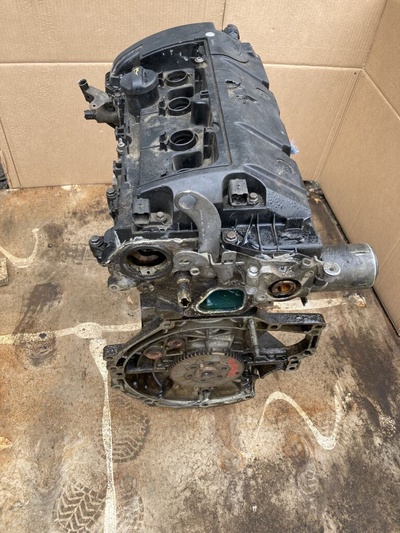 0135NV Двигатель Citroen C4 1 2005-2011
