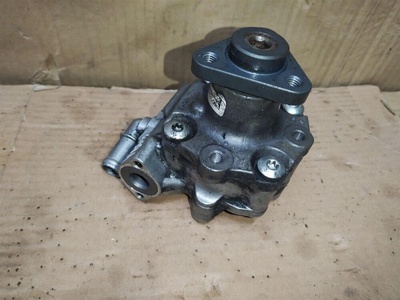 8K0145154N Насос гидроусилителя руля Audi A4 B8 2011