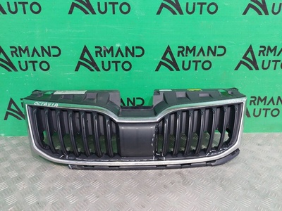 5E0853653AZD4 решетка радиатора Skoda Octavia 3 A7 (5E) 2017-2020 , 5E0853653A