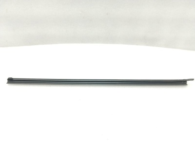 82241J7000 Уплотнитель стекла двери Kia Ceed CD 2019