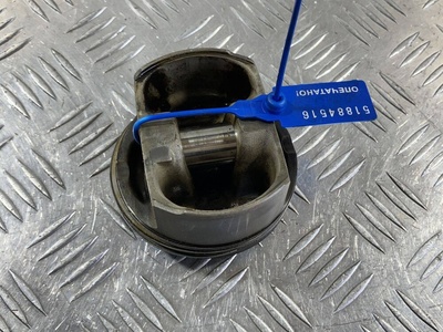 123123123 Поршень Volkswagen Touareg 2007