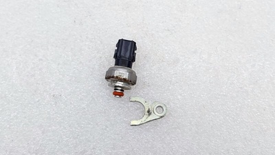 8945833041 Датчик давления топлива Toyota RAV4 50 2021