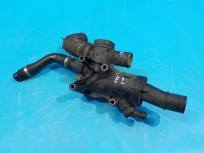1373385 Корпус термостата Ford Kuga 1 2008-2012