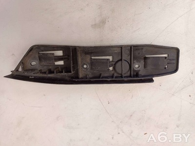 3U0807183 Кронштейн крепления бампера переднего Skoda SuperB Superb 1 2006