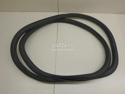 8W5833721A Уплотнитель двери VAG A4 [B9] 2015