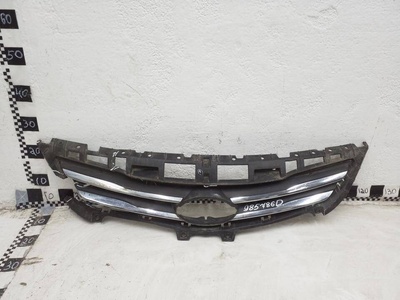 863514L500 Решетка радиатора Hyundai Solaris 1 Restail