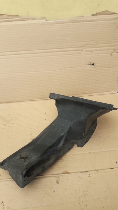 4F0145333B audi a6 c6 впуска руль воздушный