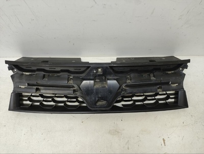 623103564R Решетка радиатора Renault Duster 2 2015-