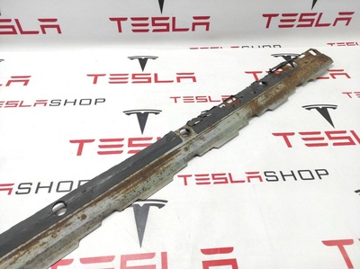 109634601A Прочая запчасть Tesla Model S 2016 1096346-01-A