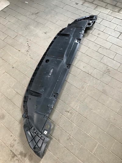A2438855503 мерседес w243 eqb eqa amg крышка под бампер