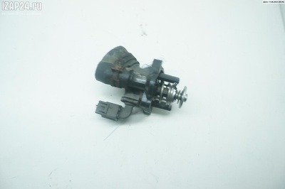 1S7G8575AJ Корпус термостата Ford Mondeo III (2000-2007) 2003