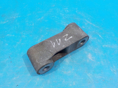 113321019R Кронштейн опоры КПП RENAULT Duster 1 2010-2019