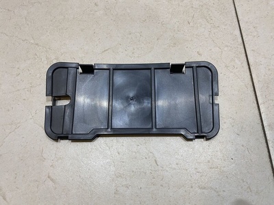 7L6827563A Заглушка Volkswagen Touareg (GP) I рестайлинг (2006–2010) 2007