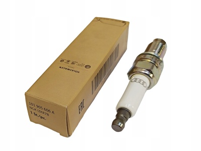 101905606A свеча зажигания 3.2 oe audi a3 8p tt volkswagen гольф v