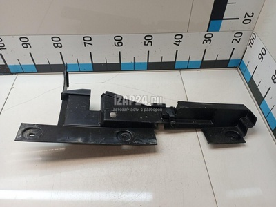 1332490 Воздуховод радиатора правый Ford Focus II (2008 - 2011)