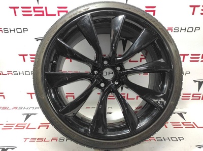 104422700D диск литой Tesla Model 3 2020
