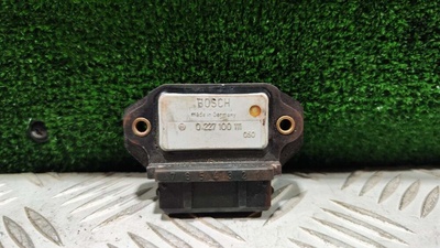 0227100111 Коммутатор зажигания BMW 3 E30 1986