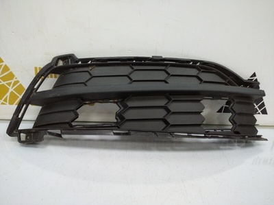 57A807368 Решетка бампера Skoda Karoq 1 NU7 до Рестайлинг 2017-2021