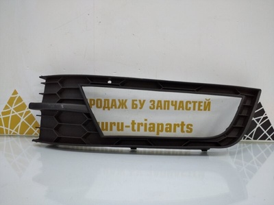 5E0807681 Решетка противотуманной фары Skoda Octavia A7 5E3 до Рестайлинг 2013-2017