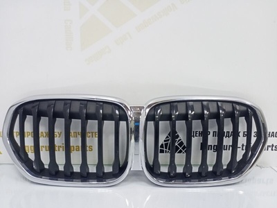 51138493450 Решетка радиатора BMW X1 F48 Рестайлинг 2019-2022
