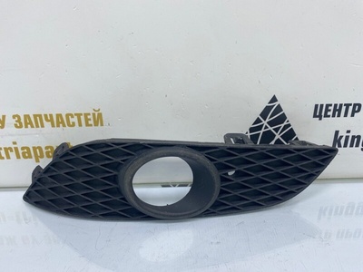 13225764 Решетка противотуманной фары Opel Astra H 5D L48 Рестайлинг 2004-2014